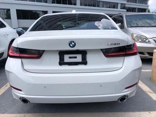 2024 BMW 330 i