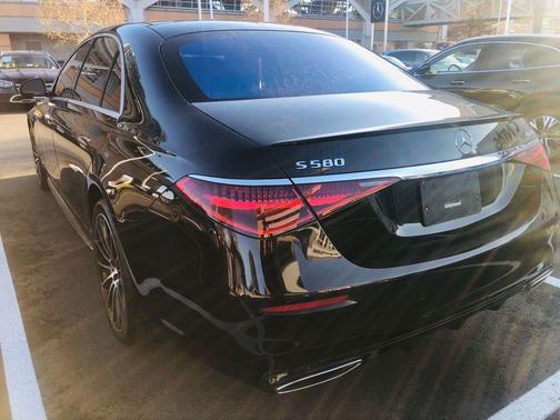 2022 Mercedes-Benz S-Class 4MATIC