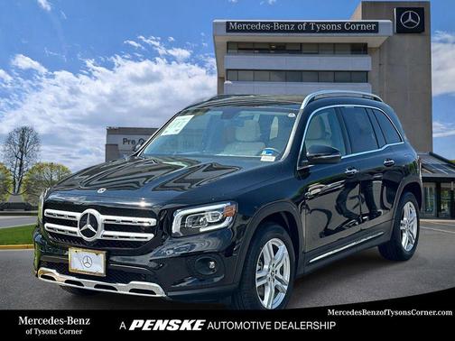 Night Black 2023 Mercedes-Benz GLB 250 4MATIC