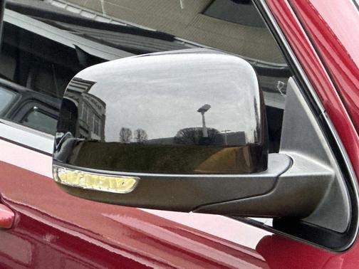 2019 Jeep Grand Cherokee Limited X