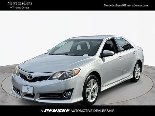 2014 Toyota Camry SE Sport