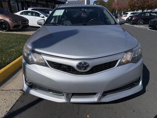 2014 Toyota Camry SE Sport
