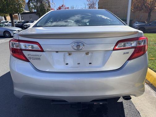 2014 Toyota Camry SE Sport