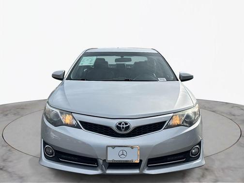 2014 Toyota Camry SE Sport