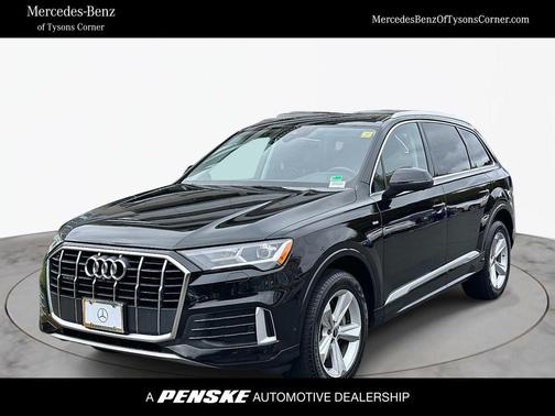 2022 Audi Q7 45 Premium