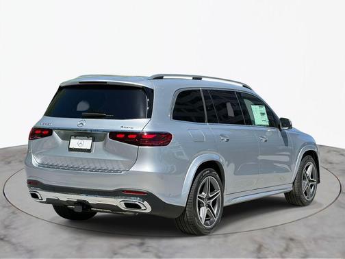 2025 Mercedes-Benz GLS 450 4MATIC