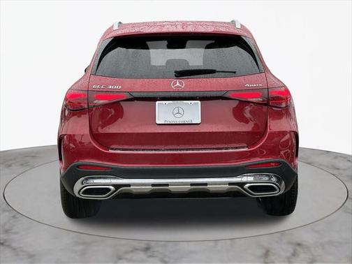 2025 Mercedes-Benz GLC 300 4MATIC