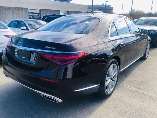 2023 Mercedes-Benz S-Class 4MATIC