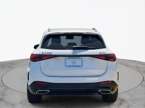 2025 Mercedes-Benz GLC 300 4MATIC