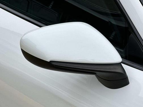 2021 Porsche Taycan Base