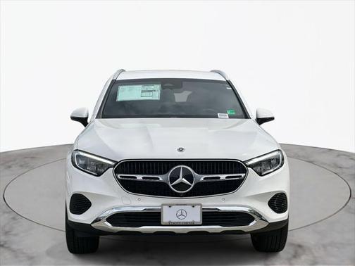 2025 Mercedes-Benz GLC 350e Base
