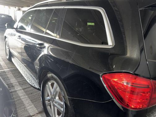 2015 Mercedes-Benz GL-Class 4MATIC