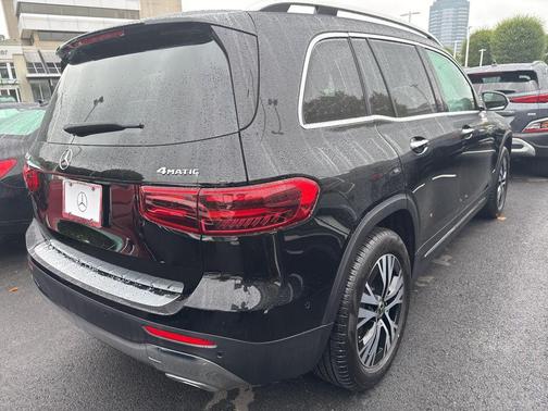 2024 Mercedes-Benz GLB 250 4MATIC