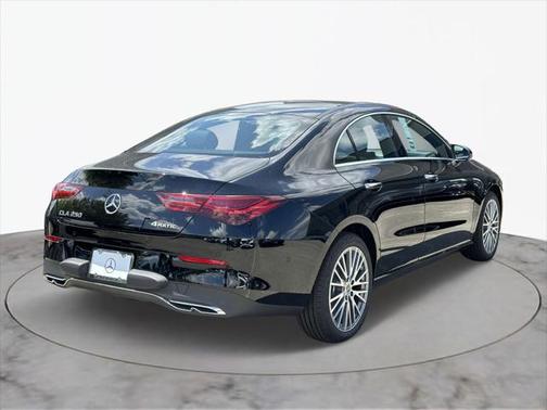 2025 Mercedes-Benz CLA 250 4MATIC