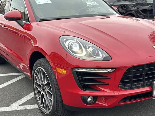 2018 Porsche Macan S