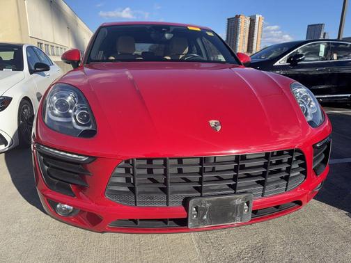 2018 Porsche Macan S