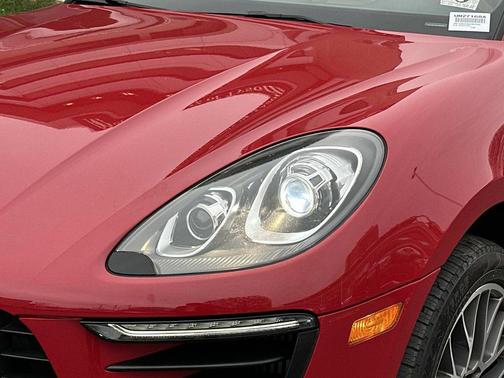 2018 Porsche Macan S