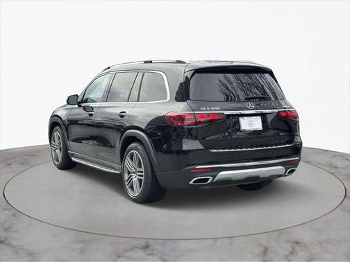 2025 Mercedes-Benz GLS 450 4MATIC
