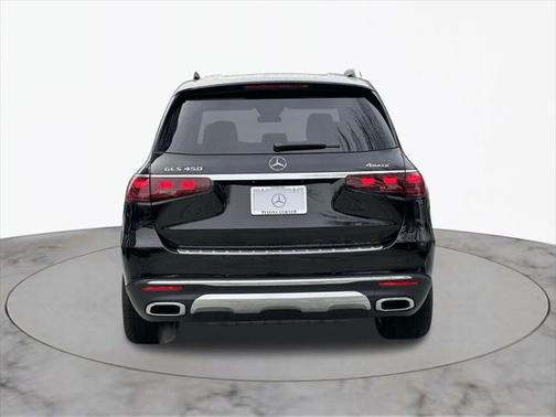 2025 Mercedes-Benz GLS 450 4MATIC