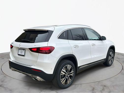 2026 Mercedes-Benz GLA 250 4MATIC