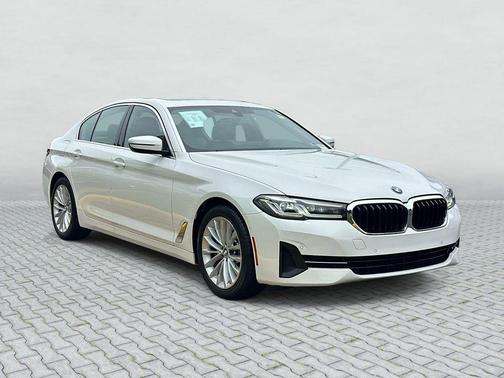 Alpine White 2021 BMW 530 530i