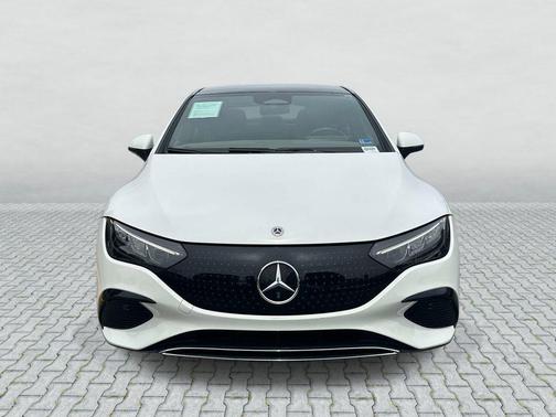 Polar White 2023 Mercedes-Benz EQE 350 4MATIC+