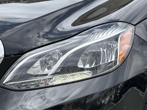 2016 Mercedes-Benz E-Class 4MATIC