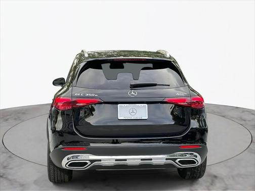 2025 Mercedes-Benz GLC 350e Base