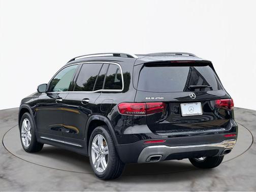 2022 Mercedes-Benz GLB 250 4MATIC
