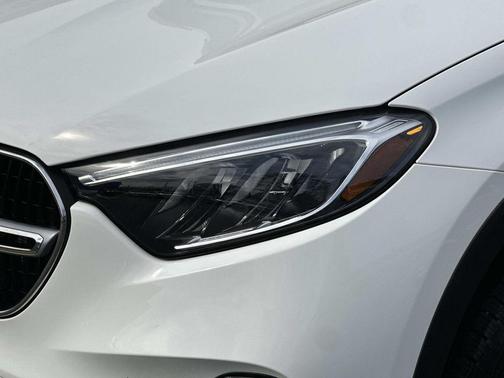 2023 Mercedes-Benz GLC 300 4MATIC