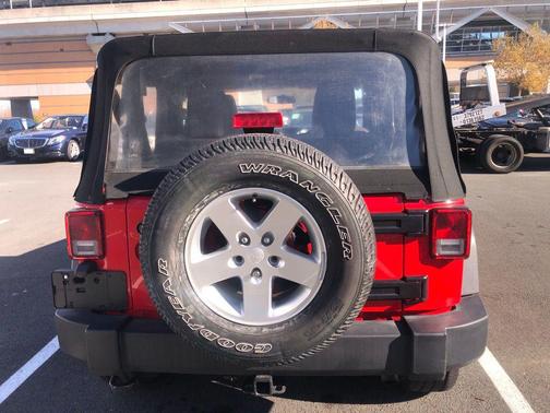 2016 Jeep Wrangler Sport