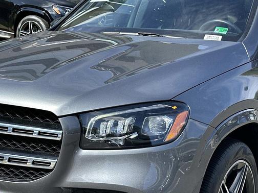 2022 Mercedes-Benz GLS 450 4MATIC