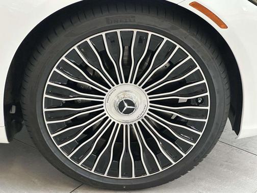 2025 Mercedes-Benz Maybach S 680 Maybach S 680