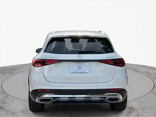 2025 Mercedes-Benz GLC 350e Base