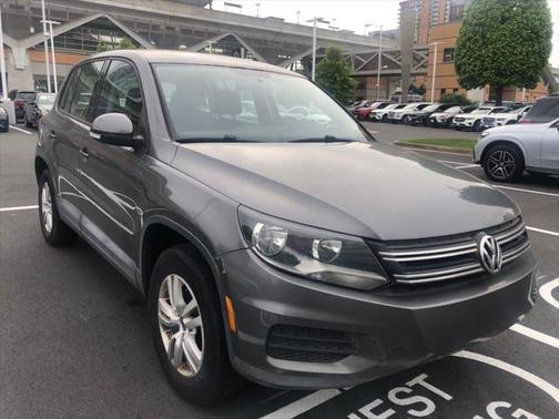 2014 Volkswagen Tiguan Auto S