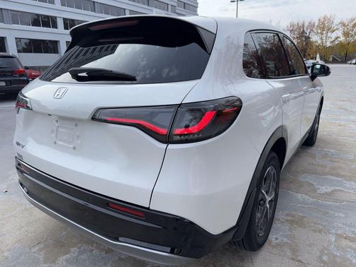 2023 Honda HR-V EX-L