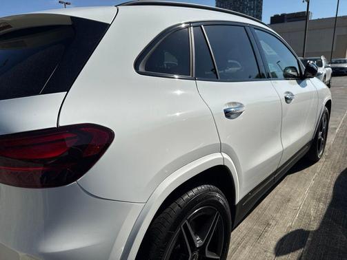 Polar White 2026 Mercedes-Benz GLA 250 4MATIC
