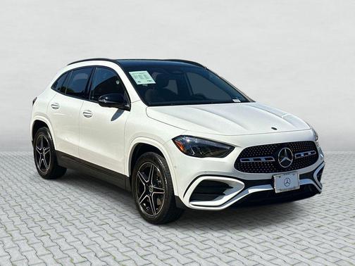 Polar White 2026 Mercedes-Benz GLA 250 4MATIC