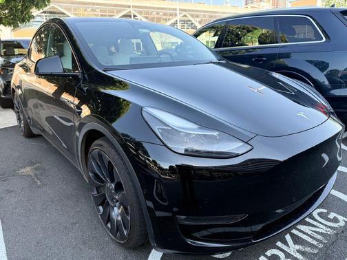 Black Pearl 2022 Tesla Model Y Performance Dual Motor All-Wheel Drive