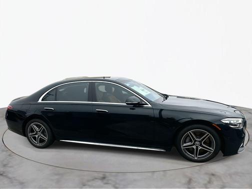 2026 Mercedes-Benz S-Class 4MATIC