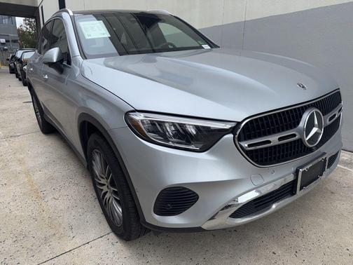 2026 Mercedes-Benz GLC 300 4MATIC