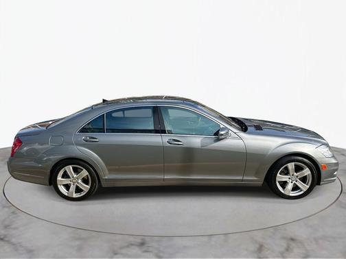 2011 Mercedes-Benz S-Class 4MATIC