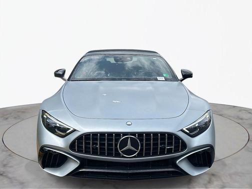 2025 Mercedes-Benz AMG SL 63 Base