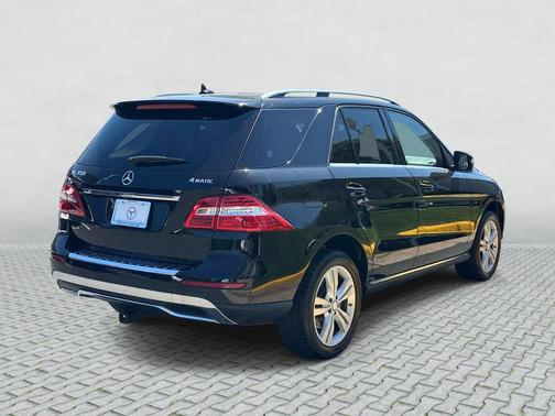 Black 2014 Mercedes-Benz M-Class 4MATIC