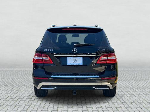 Black 2014 Mercedes-Benz M-Class 4MATIC