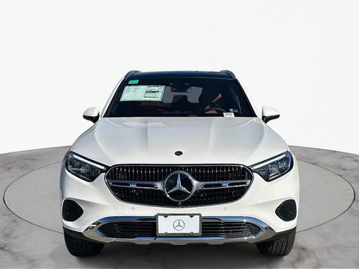 2026 Mercedes-Benz GLC 300 4MATIC