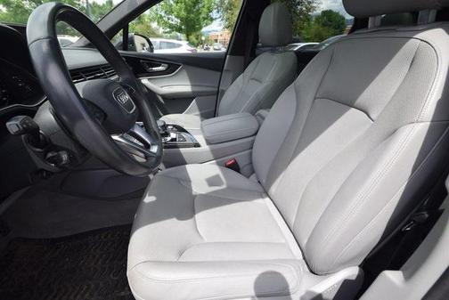 2019 Audi Q7 55 Premium Plus
