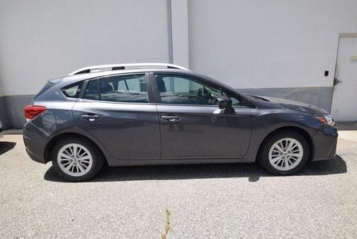 2018 Subaru Impreza 2.0i Premium