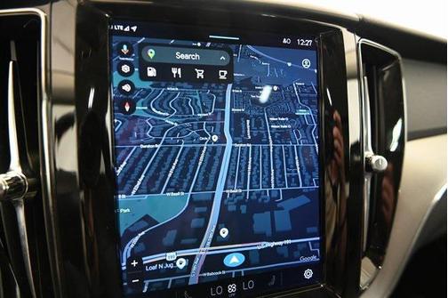 2022 Volvo XC60 Momentum