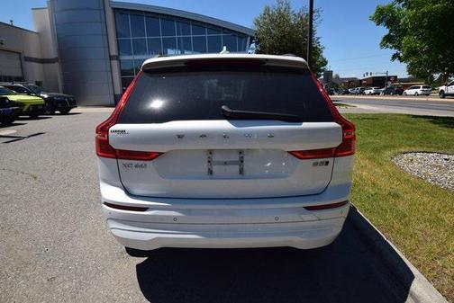 2022 Volvo XC60 Momentum